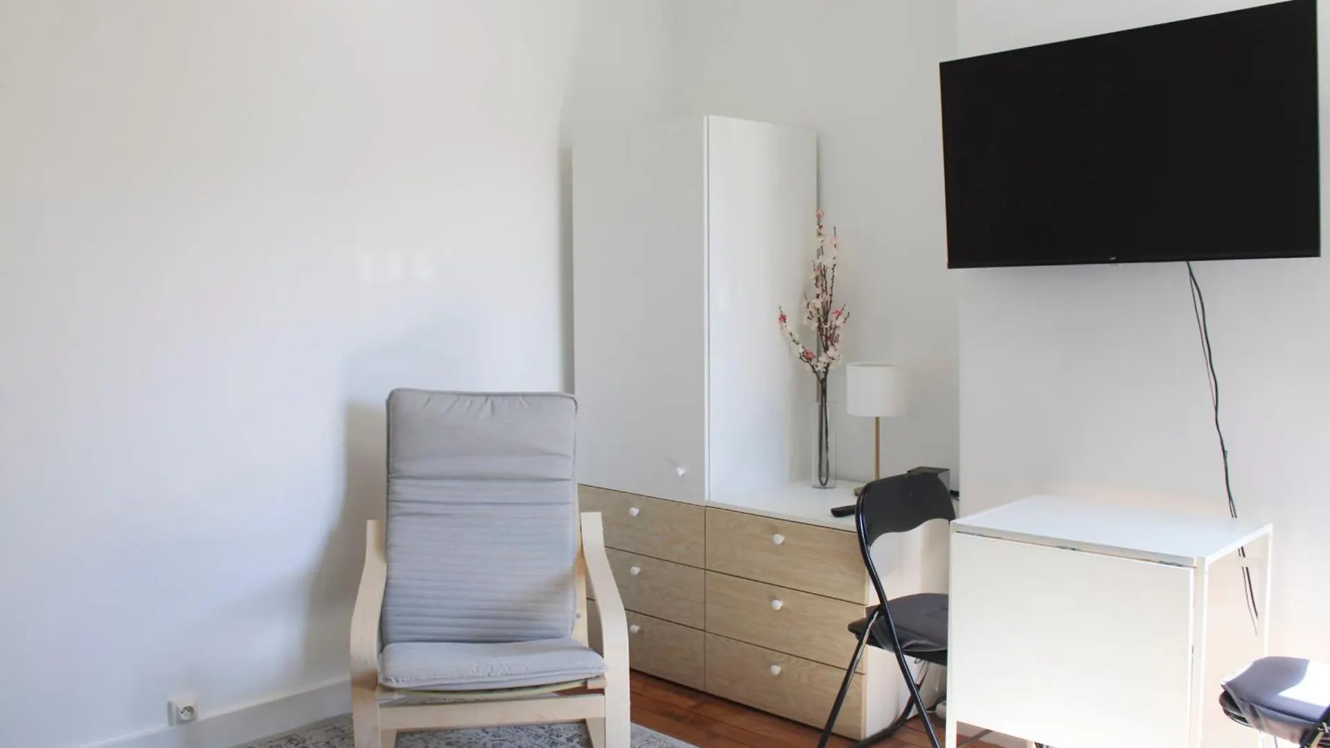 Lovely Quiet Studio In The Heart Of Paris 14Th location